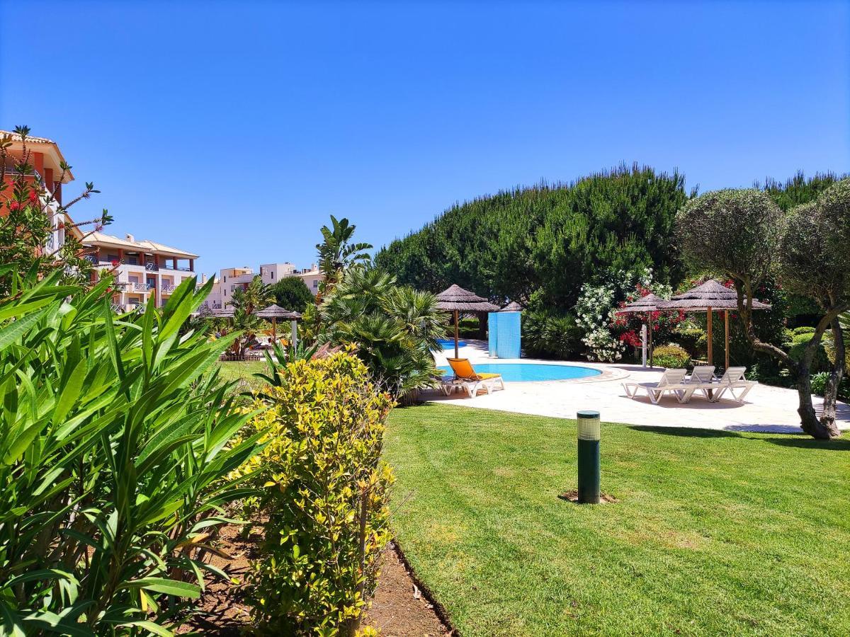 Fabulous Sunny Pool&Garden Condo By Becherish Albufeira Extérieur photo